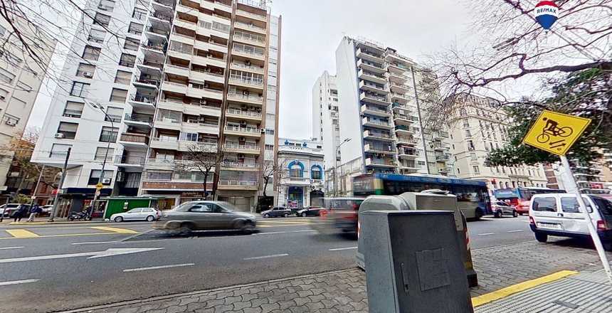 Departamentos en Caballito 2 Departamento en venta 2 ambientes con patio cerrado y balcón en Caballito – Avenida Rivadavia 5800