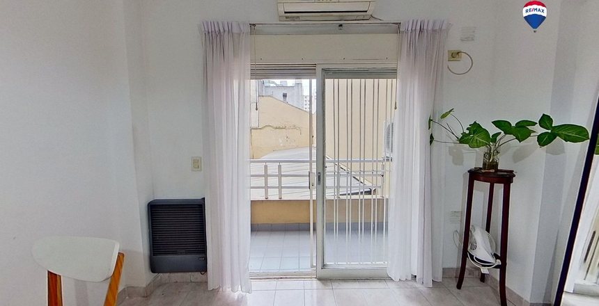 Departamento en venta 2 ambientes con patio cerrado y balcón en Caballito - Avenida Rivadavia 5800 10 Avenida Rivadavia 58009